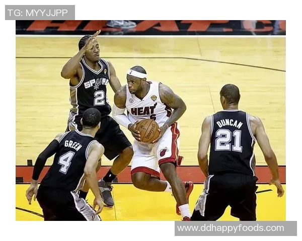 2013年总决赛热火与马刺的巅峰对决回顾与精彩瞬间分析 2013年总决赛热火与马刺的巅峰对决回顾与精彩瞬间分析