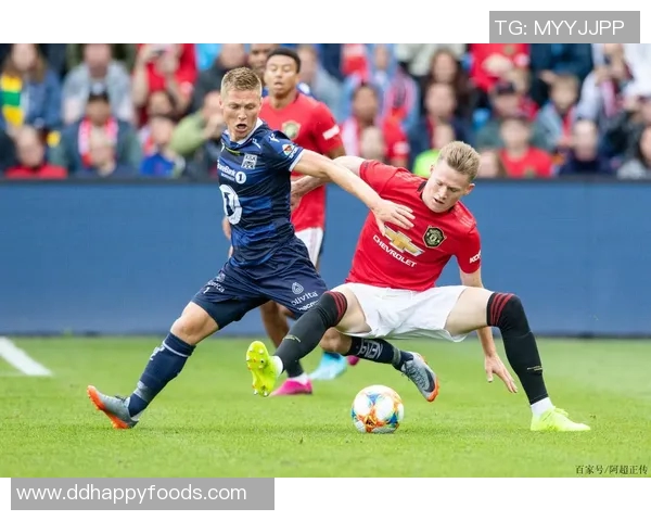 基斯迪辛特与莫达伦的精彩对决分析与战术探讨 基斯迪辛特与莫达伦的精彩对决分析与战术探讨